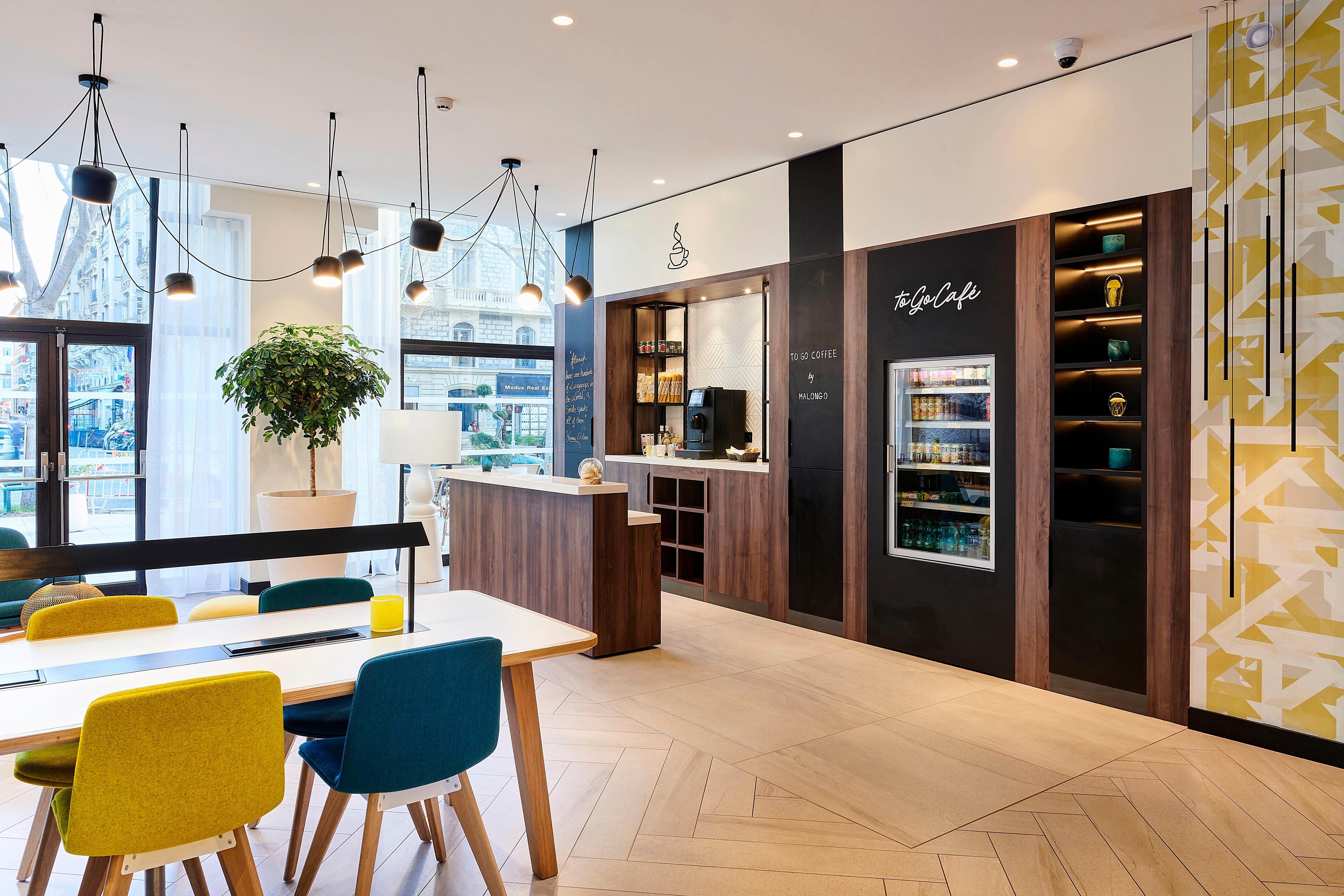 Holiday Inn Nice By Ihg Екстериор снимка