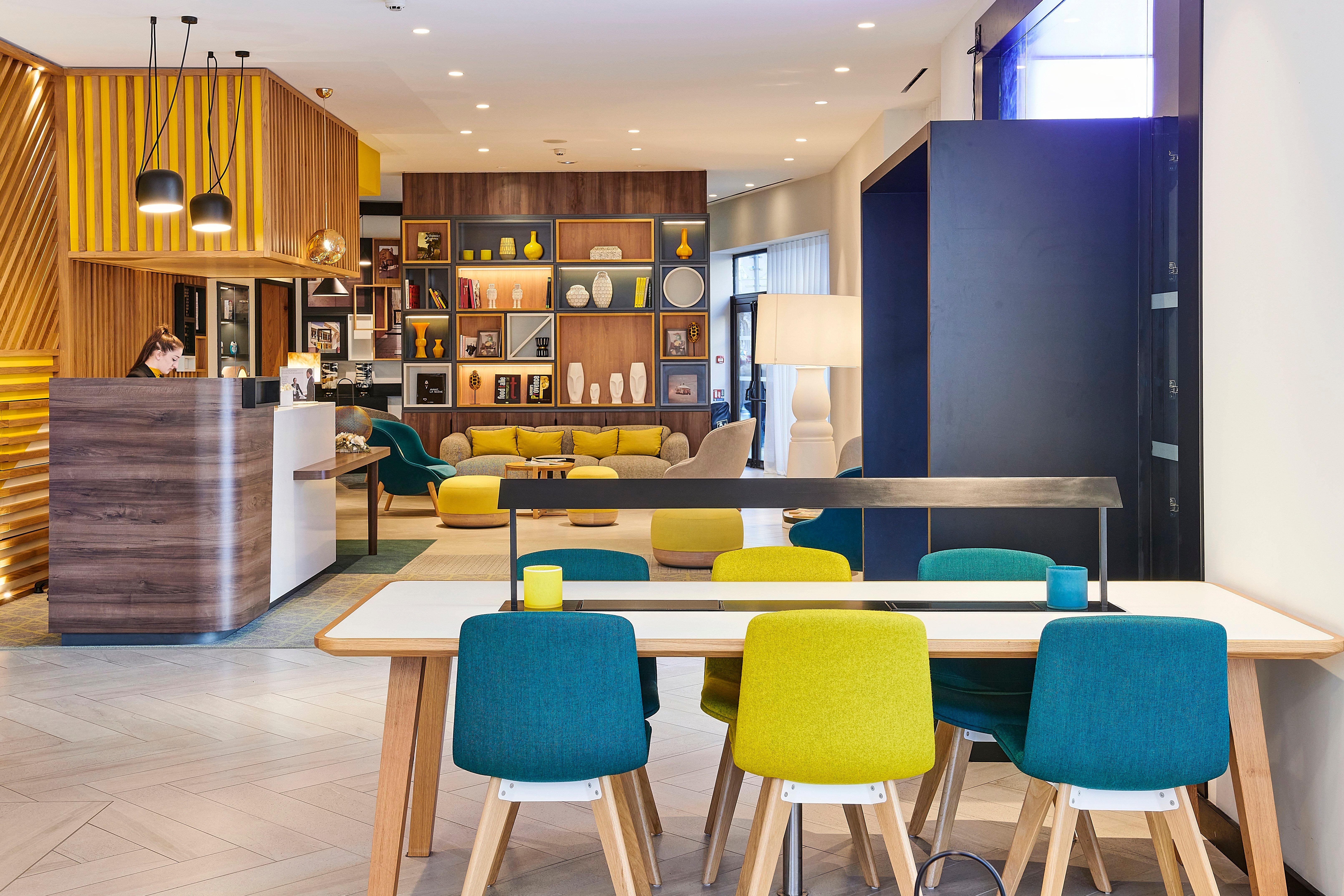 Holiday Inn Nice By Ihg Екстериор снимка